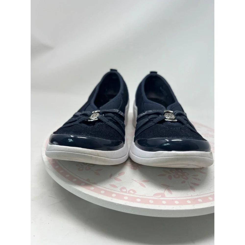 BZEES Rosie Slip On Sneaker Womens 6M Navy Blue Washable Comfort Wedge Shoes